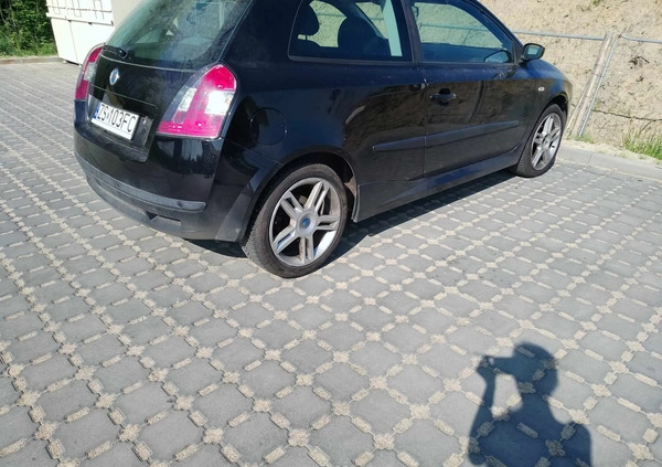 Fiat Stilo cena 3500 przebieg: 207000, rok produkcji 2006 z Szczecin małe 22